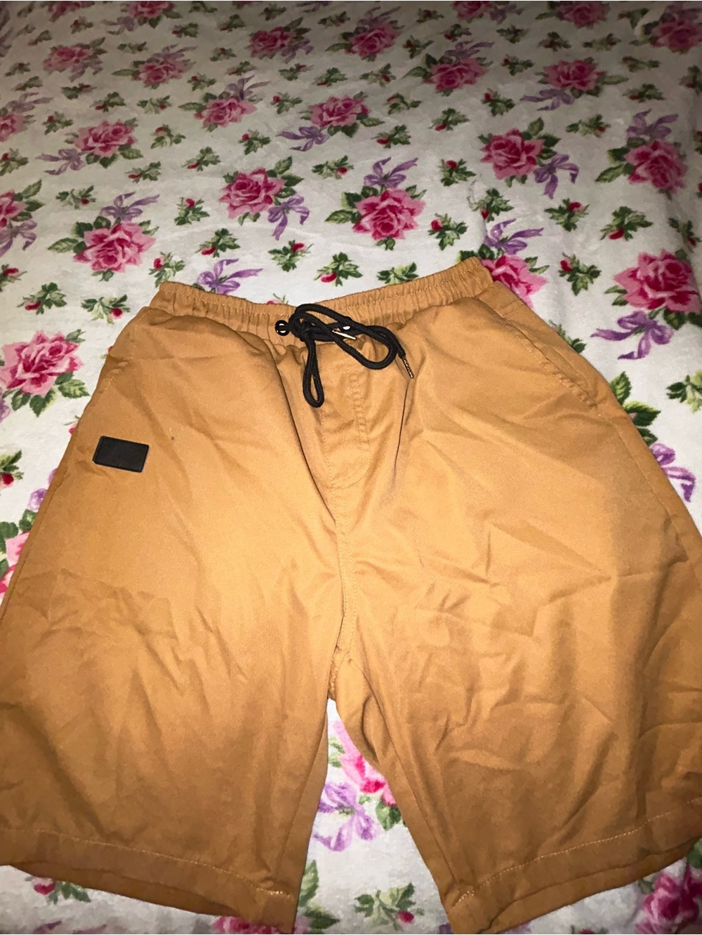 Men's Drawstring Casual Jogger Shorts in Tan